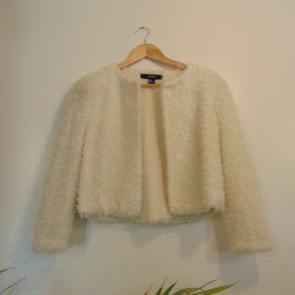 FOREVER 21 Fuzzy White Jacket - Picture 2 of 6